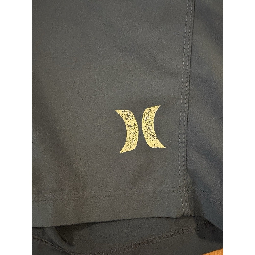 Hurley Men Shorts 38 Blue Swimwear Phantom Board Shorts Logo 10" Inseam - Picture 3 of 8